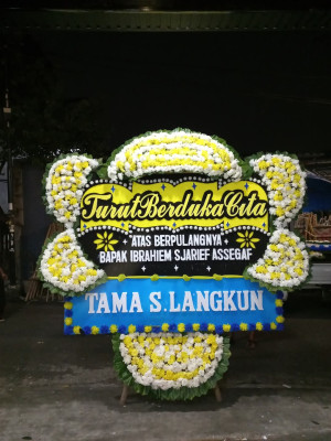Papan Bunga Duka di Pancuran Gerobak
