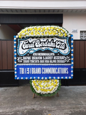 Papan Bunga Duka di Pancuran Gerobak
